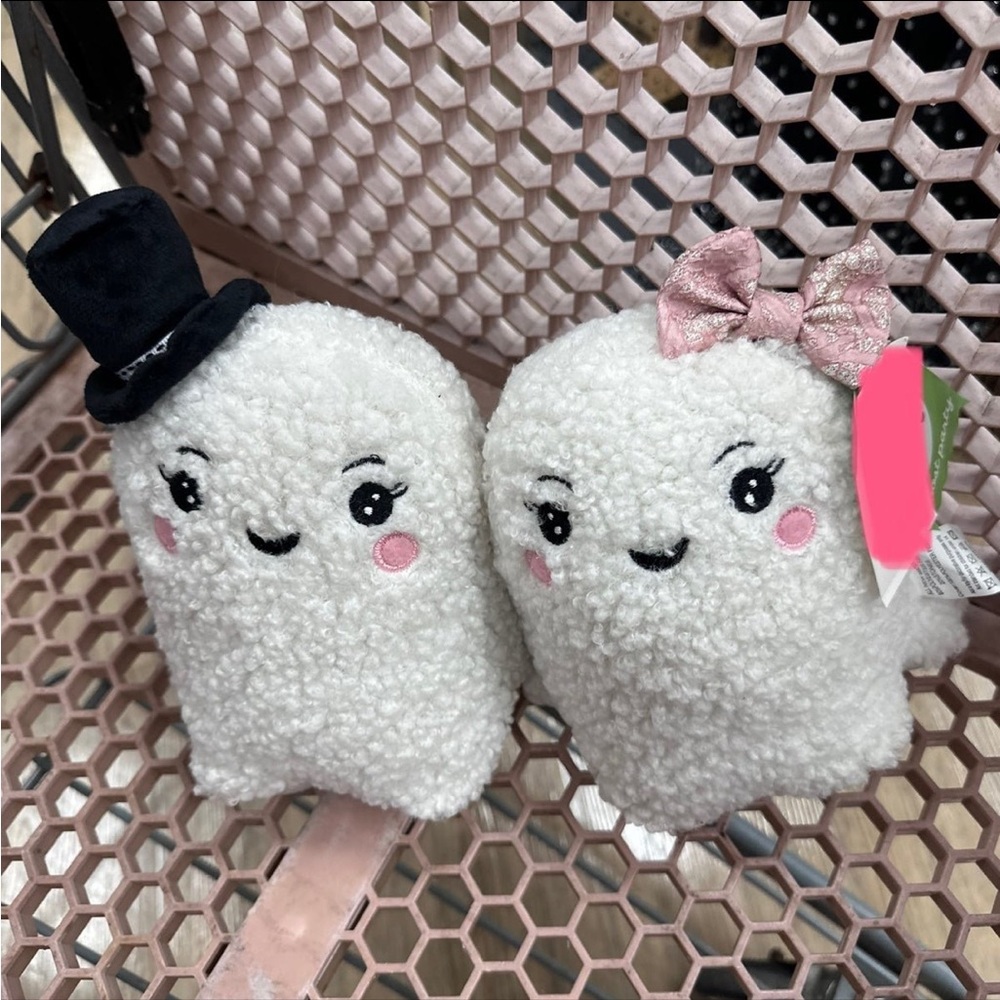 Adorable White Plush Ghosts with Pink decor